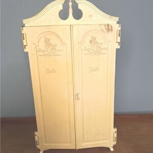 Vintage Barbie Wardrobe Case